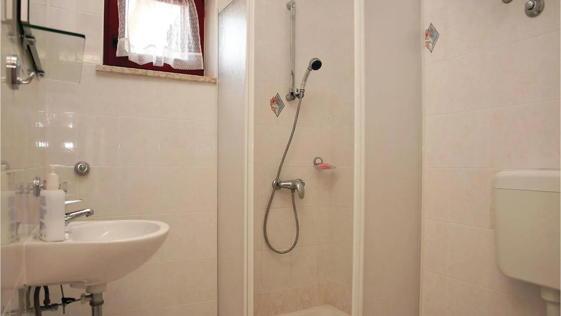 Cozy Home In Labin With Kitchen Labin (Istria)