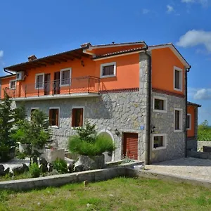 3* Panzió Morena